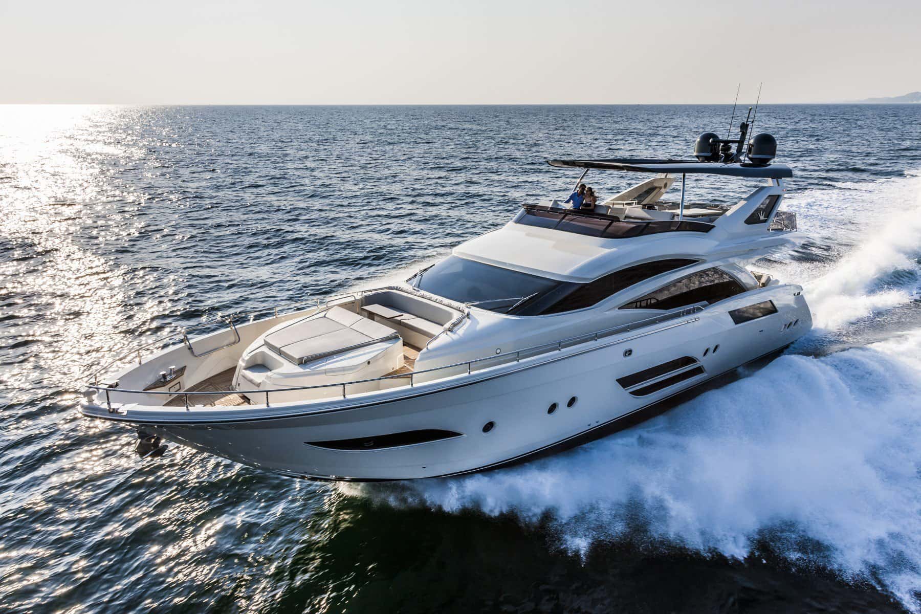 dominator yachts