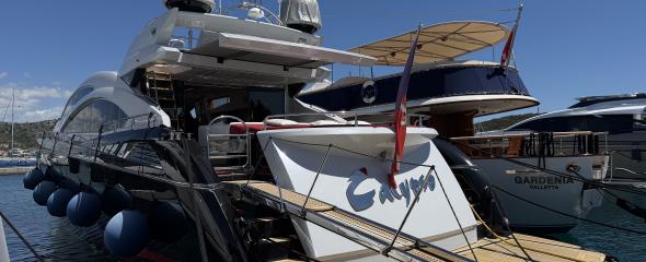 Sunseeker Predator 84 
