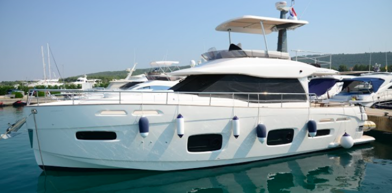 Azimut Magellano 50